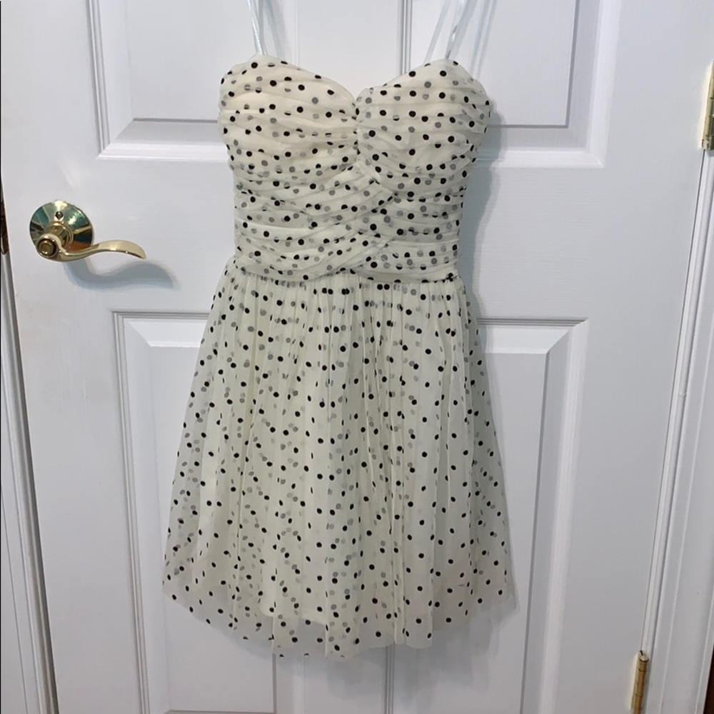 Strapless dress